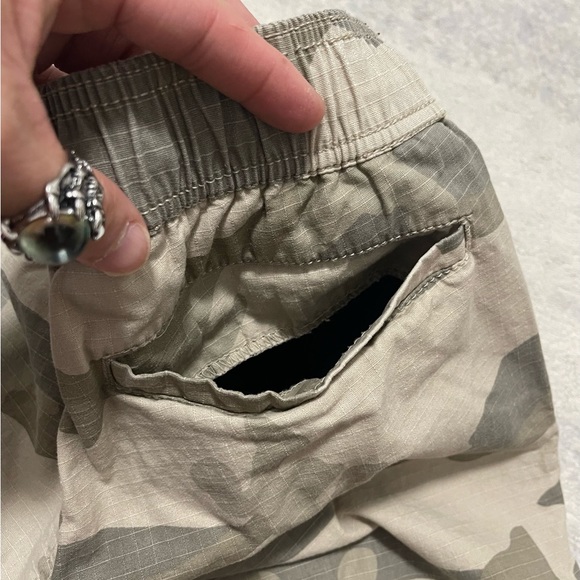 EUC Men’s Size Small CSG (Champs Sports Gear) Military Camouflage Jogger Pants - Picture 11 of 11